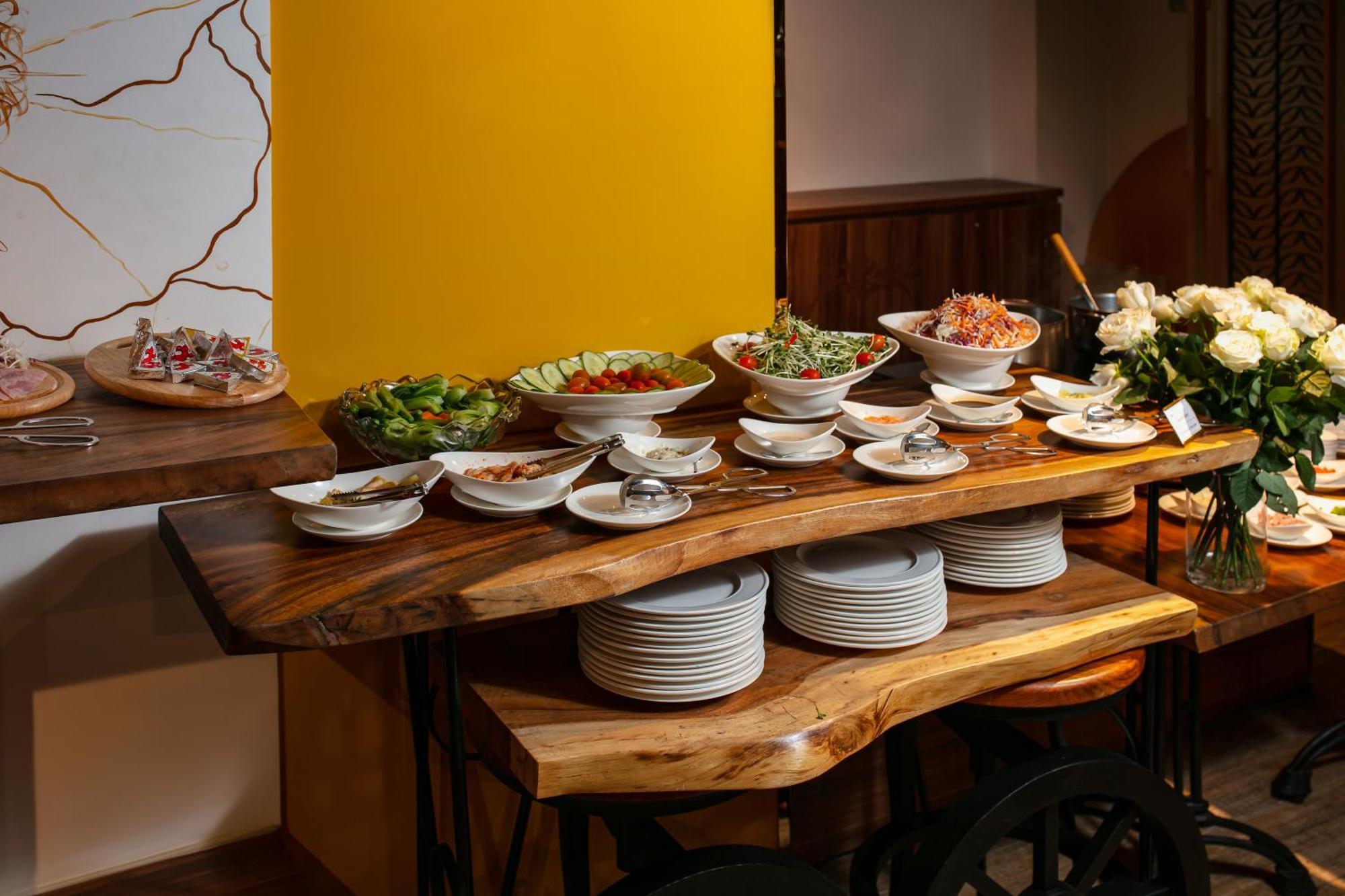 הו צ'י מין סיטי Nesta Hotel Saigon מראה חיצוני תמונה