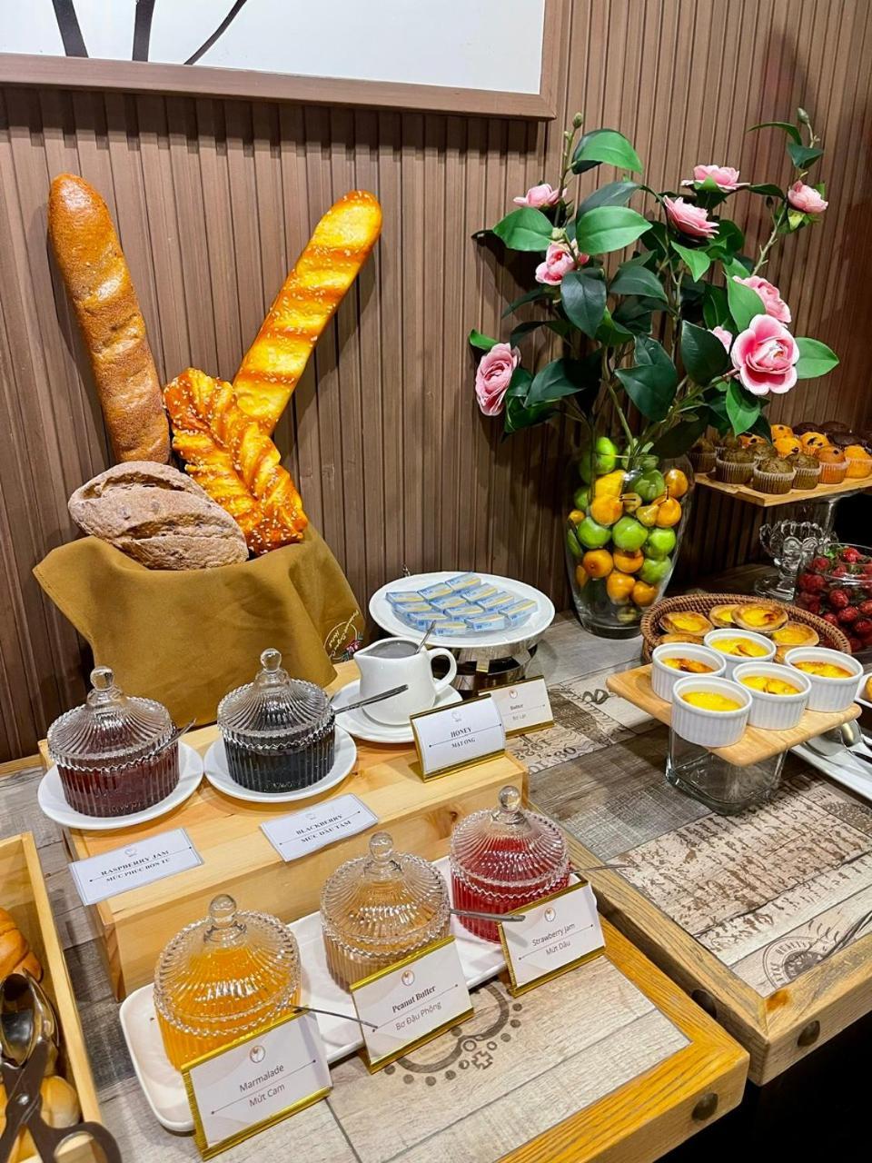 הו צ'י מין סיטי Nesta Hotel Saigon מראה חיצוני תמונה